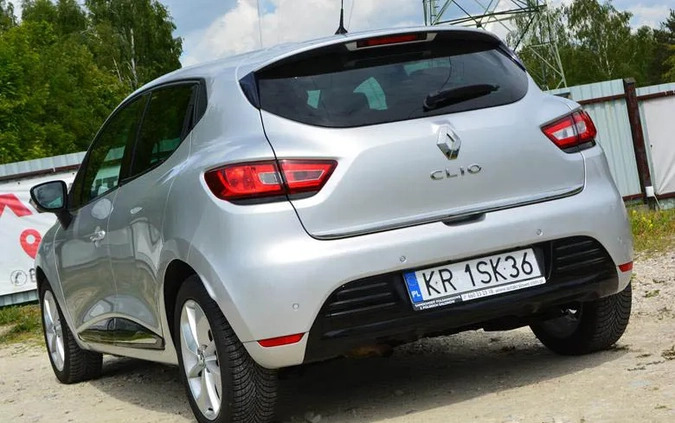 Renault Clio cena 39900 przebieg: 109000, rok produkcji 2020 z Tychy małe 326